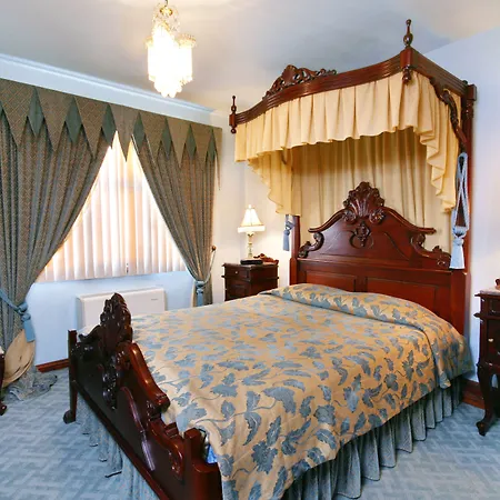 Hotel Dallas Warna