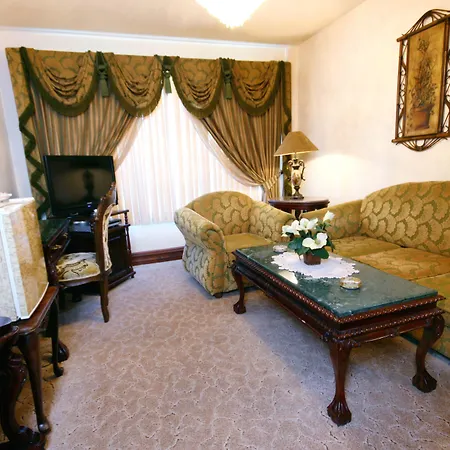 Dallas Hotel 4*